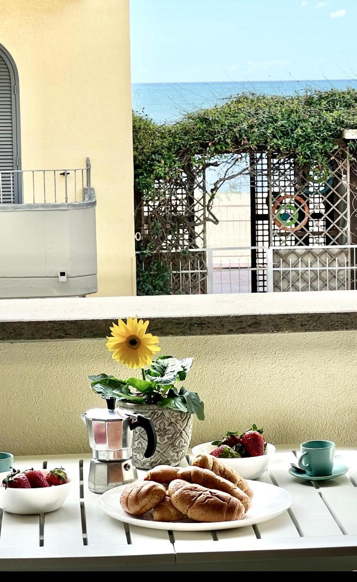 Mono Rosina, Aria Condizionata E Balcone A Soli 50 Metri Dal Mare! By Alfareal 카스틸리오네 델라 페스카이아 외부 사진